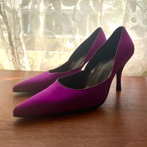 Ann Taylor Magenta Heels 🌸